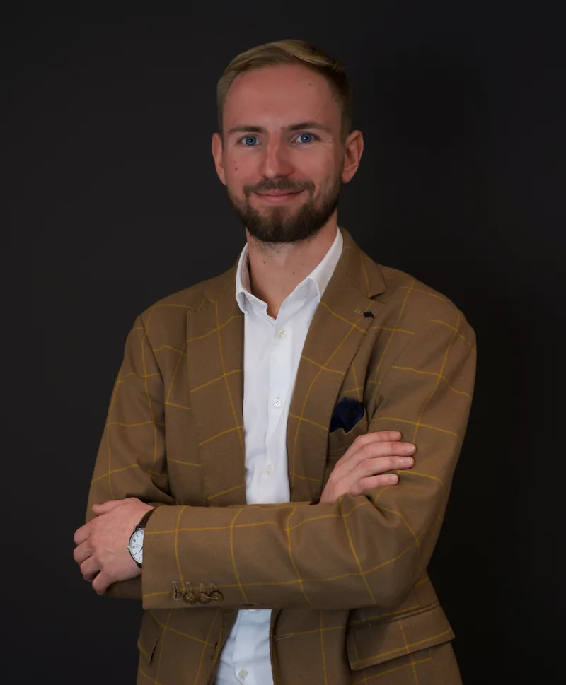 Antanas Aleksiejūnas portrait from the BankingLab About page